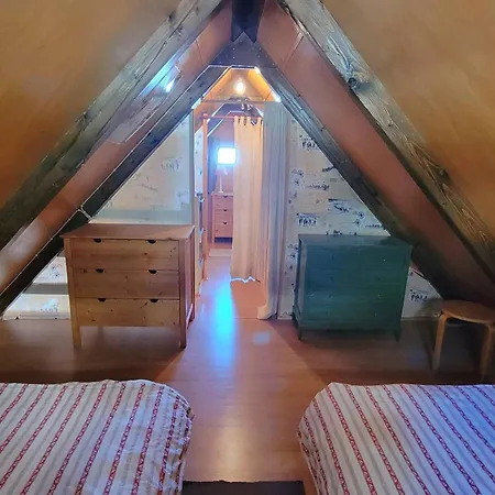 Cosy 9 Pers. Avec Balcon Sud, Poele A Bois, Wi-fi, Proche Pistes - - Fr-1-393-143 *